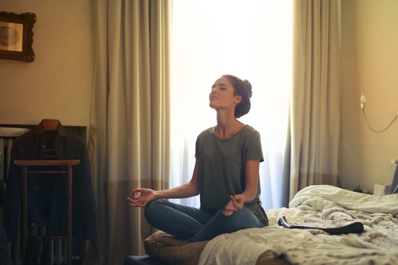 Les Meilleures Positions de Yoga pour Se Détendre Avant de Dormir